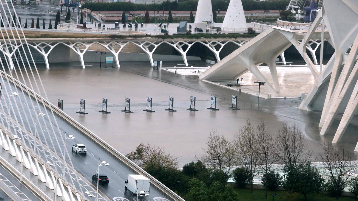Lluvia en València: comienza la ola de frío del puente de San José
