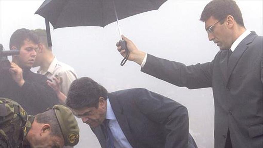 Rajoy blinda a Trillo pese al informe que le culpa del ‘Yak-42’
