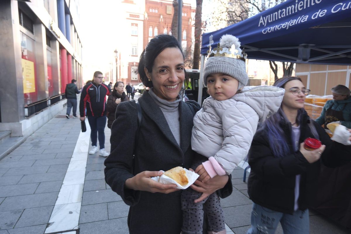 Bárbara con su hija Elena.