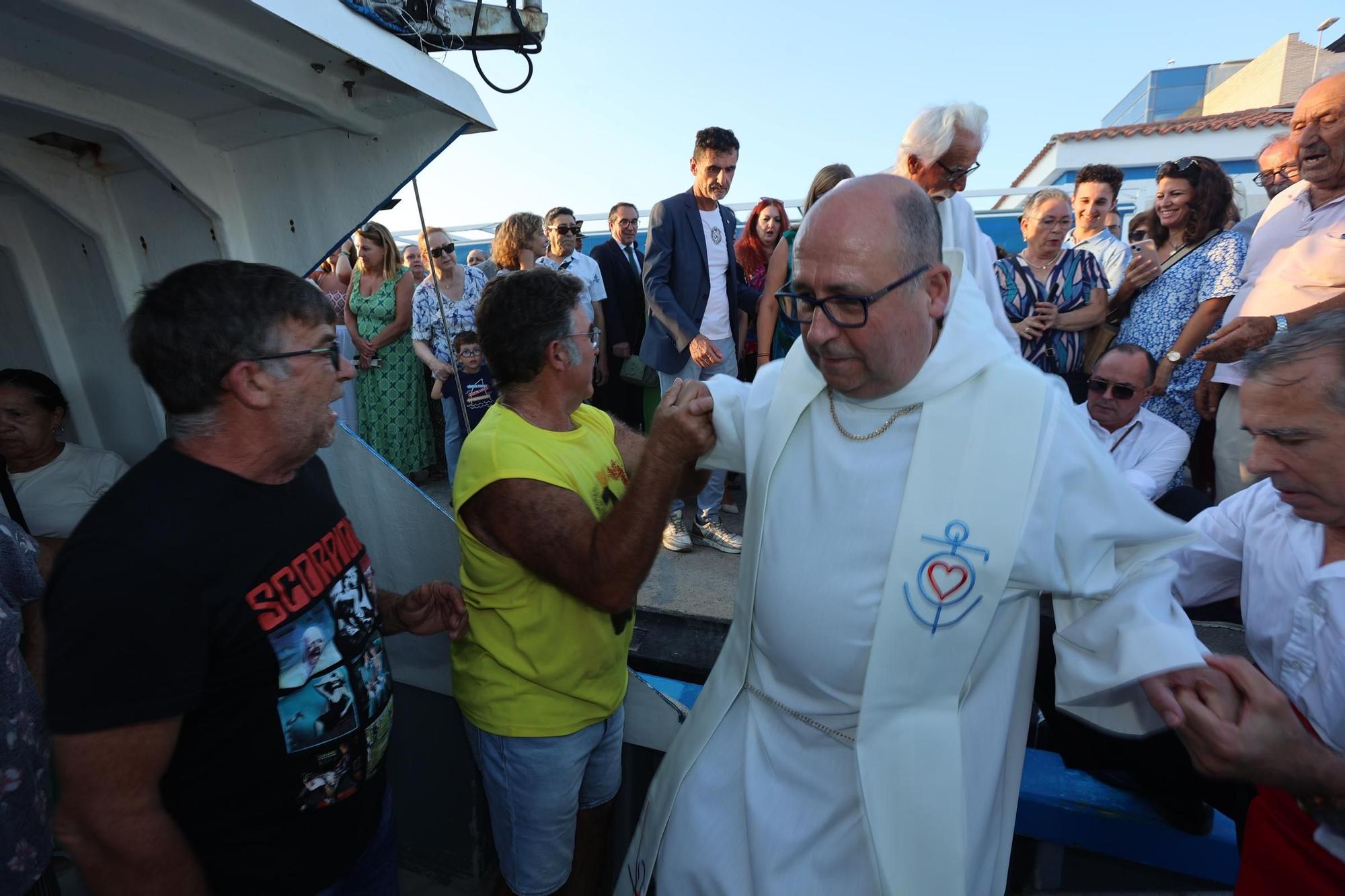 La gent de la mar de Castelló, Vinaròs i Burriana s'encomana a la Verge del Carme