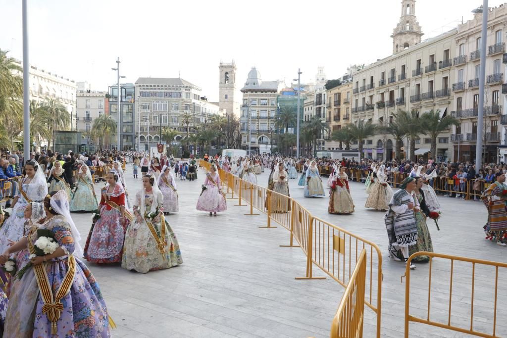 Búscate en la llegada a la plaza de la Virgen