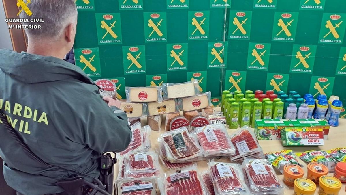 Algunos de los productos recuperados.