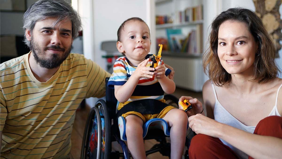 Gael, un niño con una enfermedad que se puede tratar con la inyección más cara del mundo.