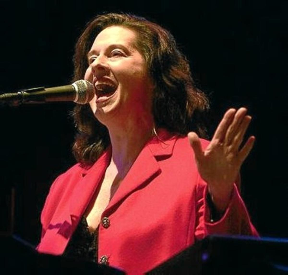 Linda Gail Lewis, germana petita de Jerry Lee Lewis. Linda Gail Lewis, germana petita de Jerry Lee Lewis.