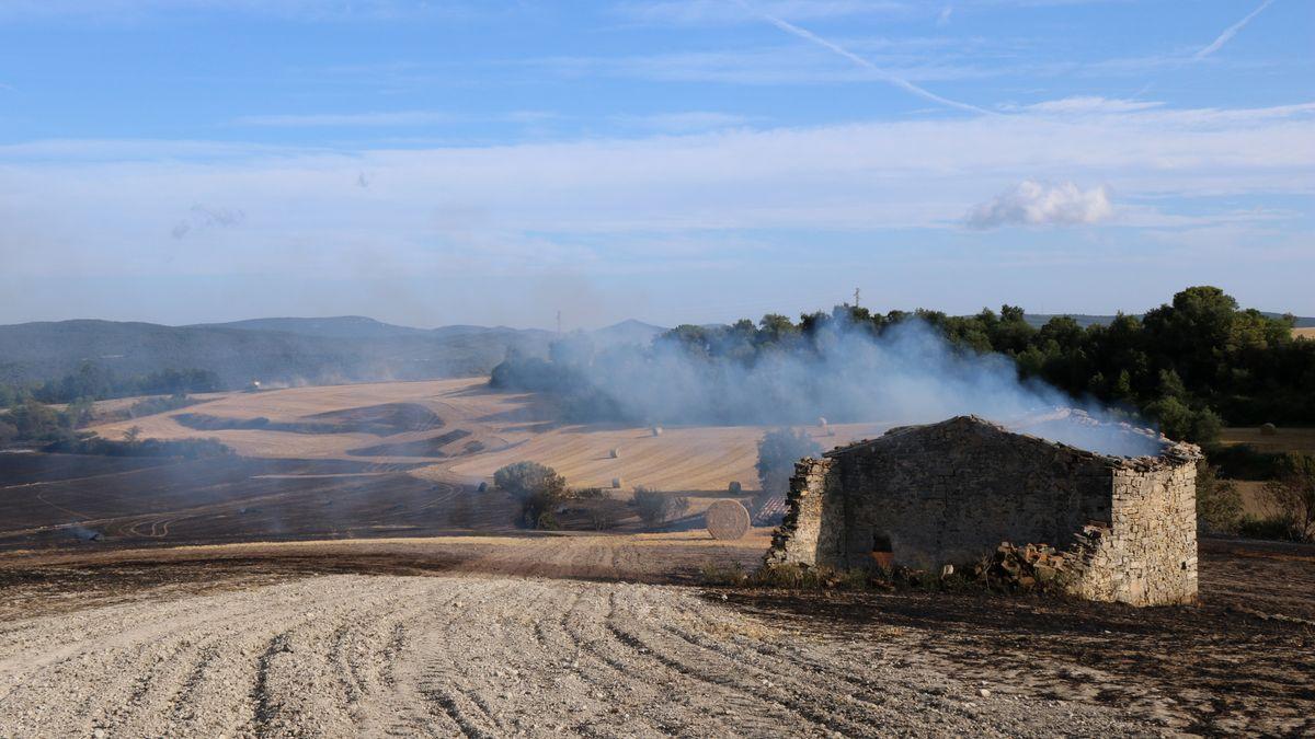 Una barraca que es va cremar durant l&#039;incendi de la Conca de Barberà i l&#039;Anoia