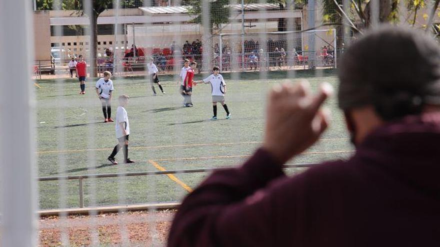 El público podrá volver a los campos y pabellones de deporte base de Castellón