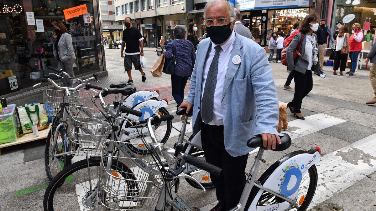 El director de la DGT, Pere Navarro, durante una visita a Galicia