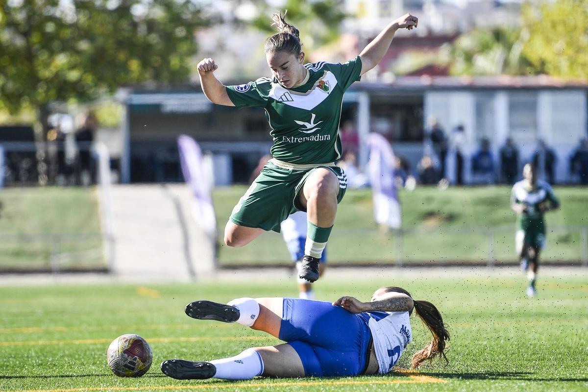 El Cacereño Femenino - Tenerife B, en imágenes