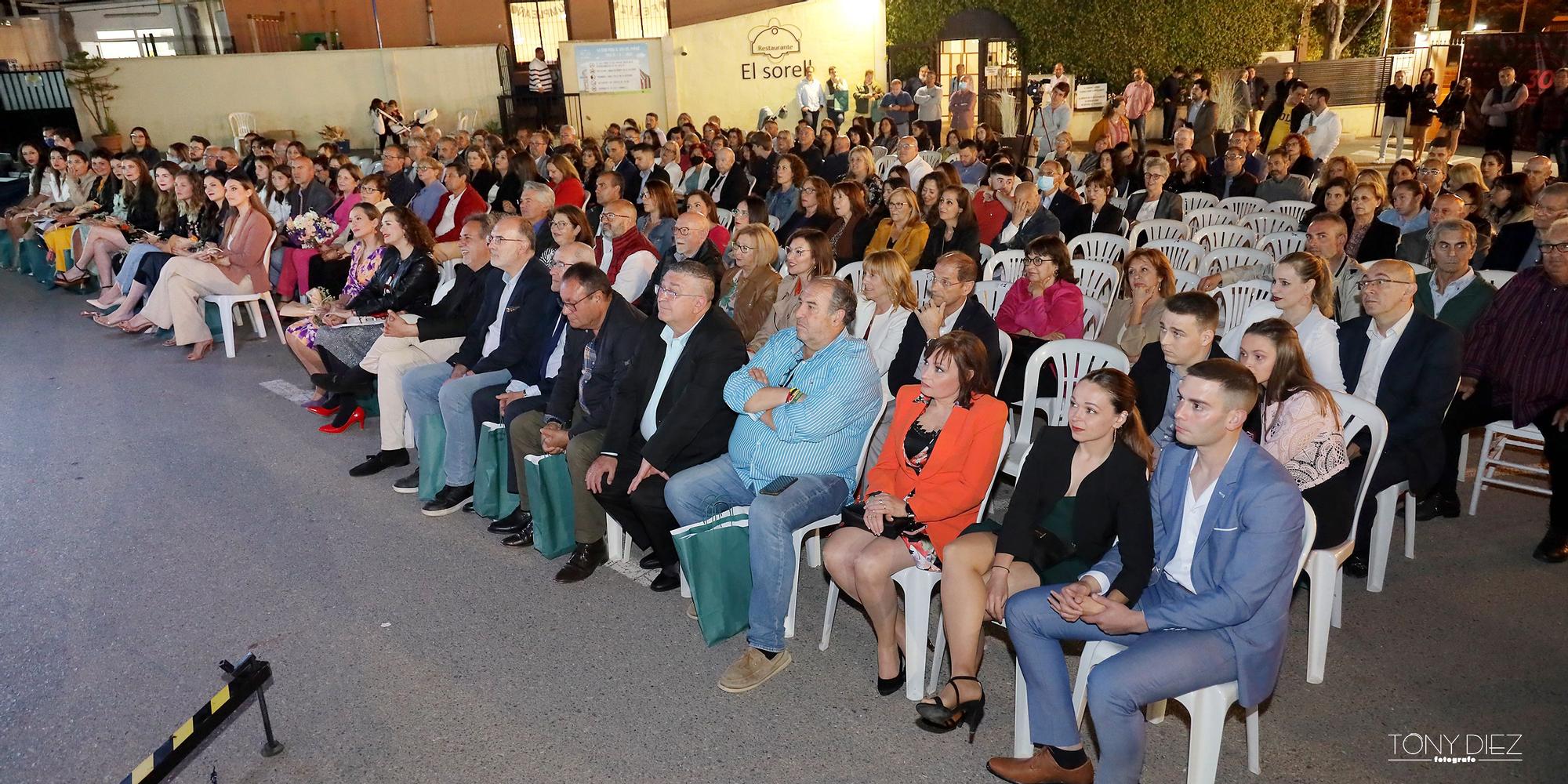 Presentación de llibret  “Mujeres del fuego del siglo XXI” de la barrraca "No poem fer més"