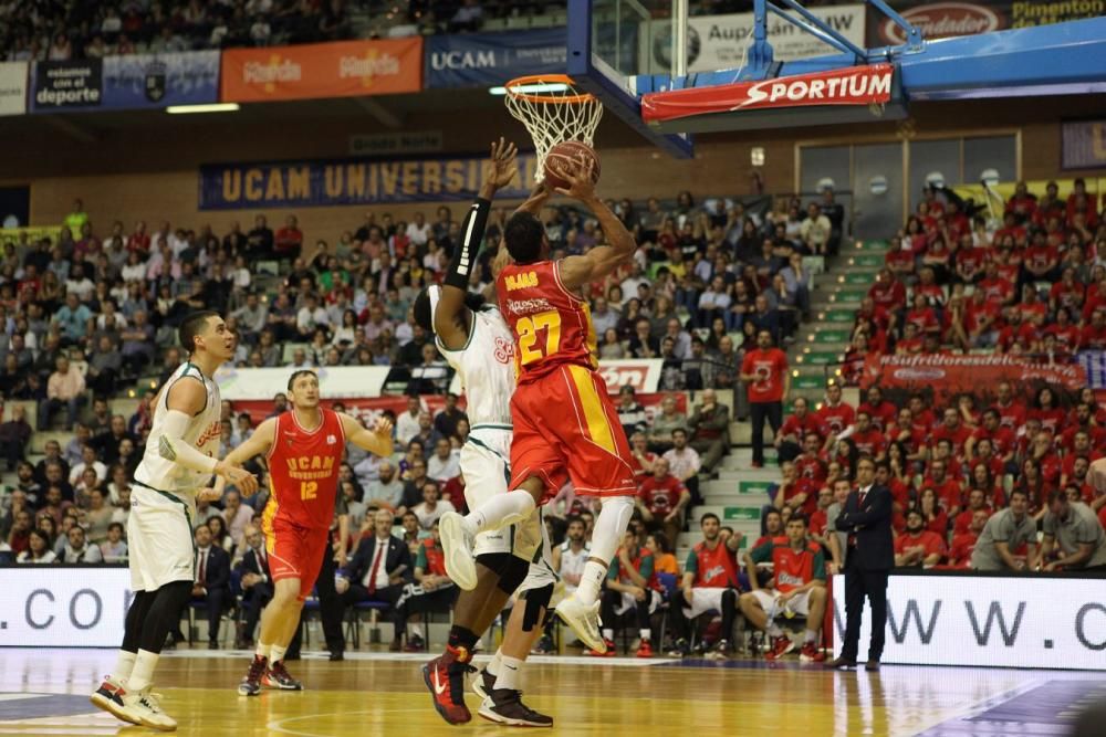 Baloncesto: El UCAM Murcia - Sevilla, en fotos