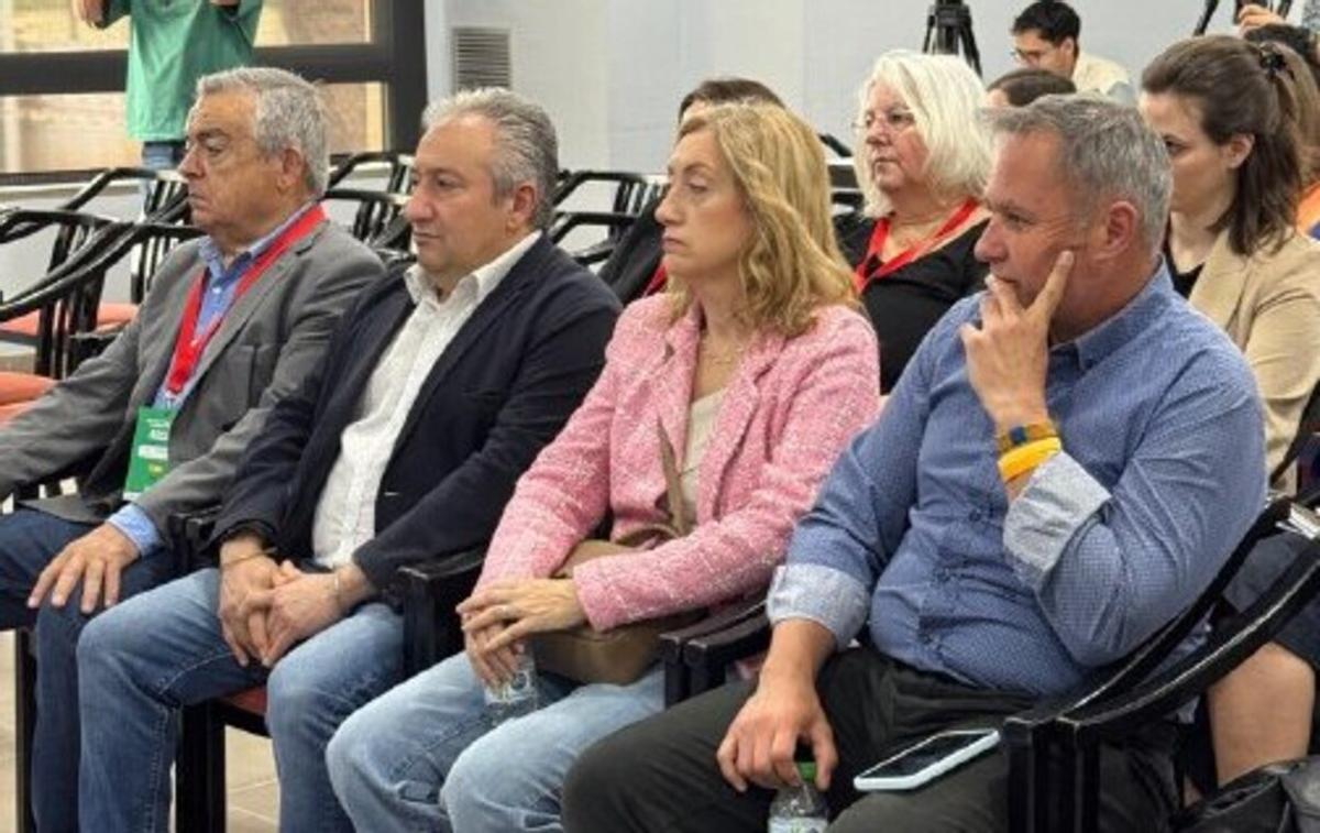 Nicolau Claramunt, el primero por la derecha, optará a fondos europeos junto con otros municipios.