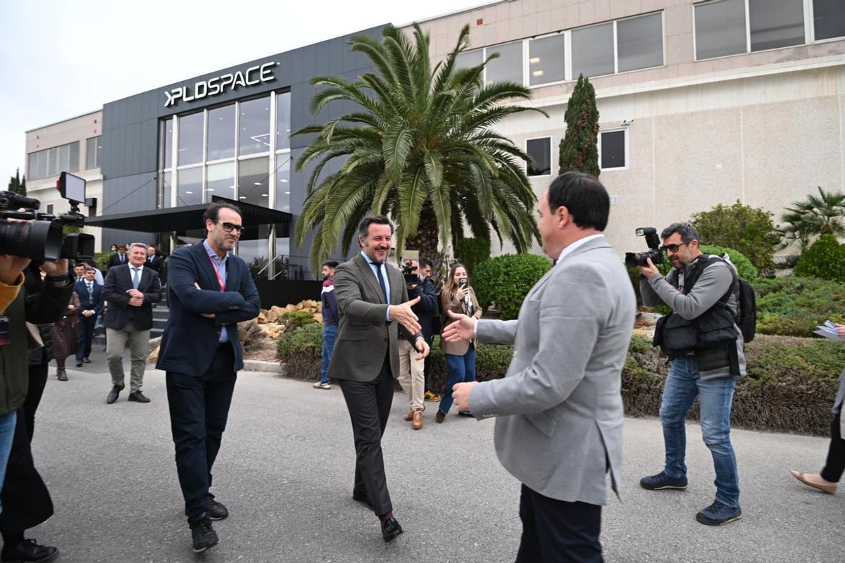 La Generalitat y Elche allanan el camino a PLD Space para acelerar su fábrica de cohetes