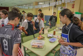 La Anpa del colegio de Rubiáns inicia protestas para reclamar el mismo horario que el resto de centros de Vilagarcía