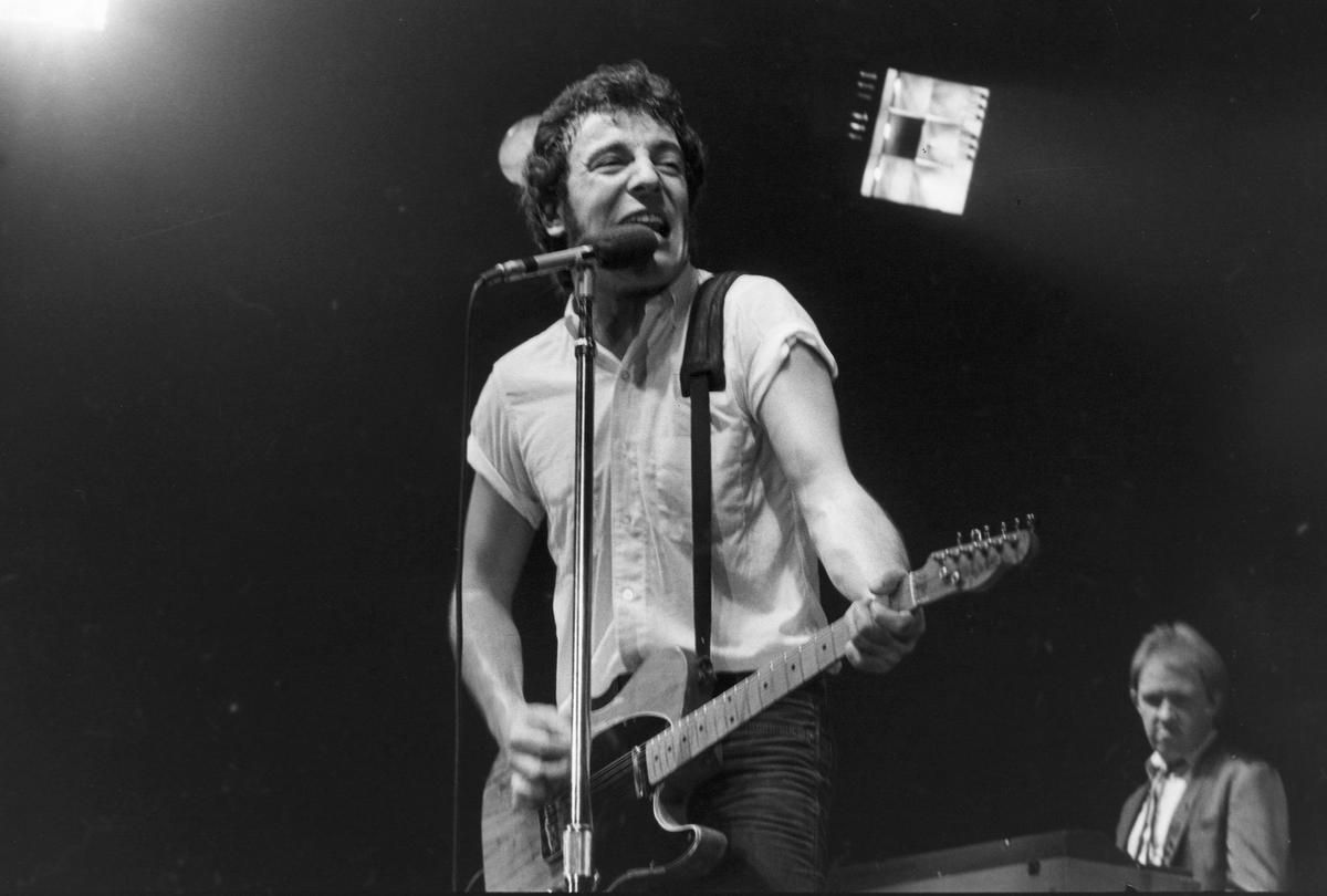 Concierto de Bruce Springsteen & The E Stret Band, el 21 de abril de 1981 en el Palau dels Esports de Barcelona.