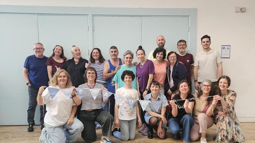 Xisco Feijóo lleva la música tradicional a Londres y Oxford: «Houbo xente que incluso chorou»