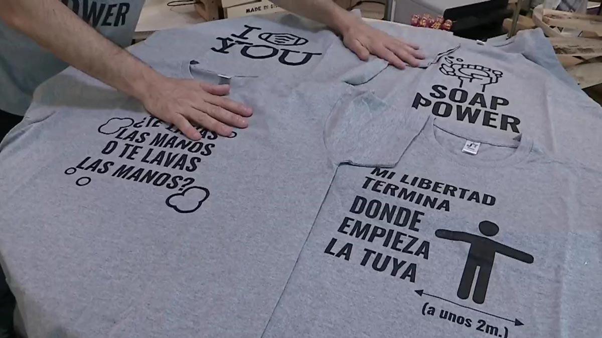 'Covisetas', las camisetas solidarias que conciencian de la nueva normalidad