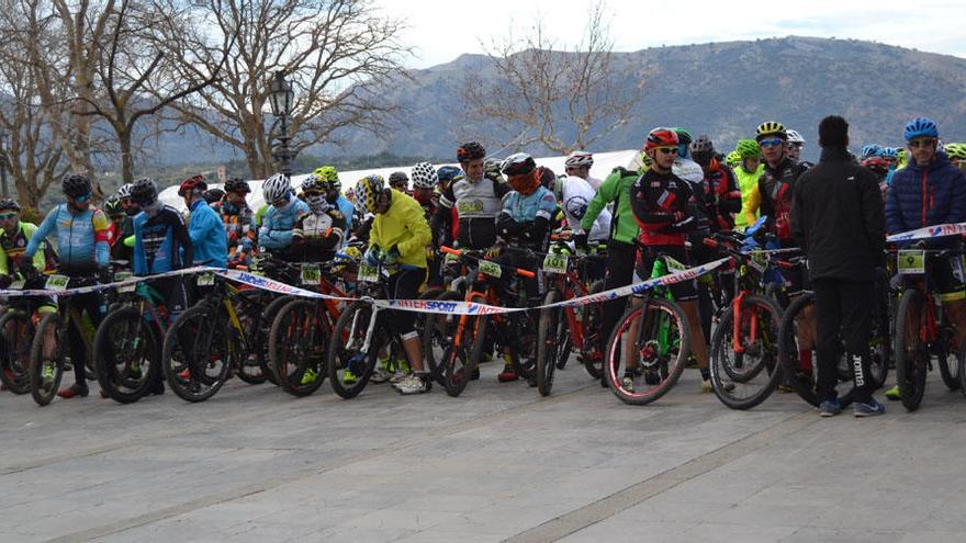 400 corredores participaron en la prueba rondeña.