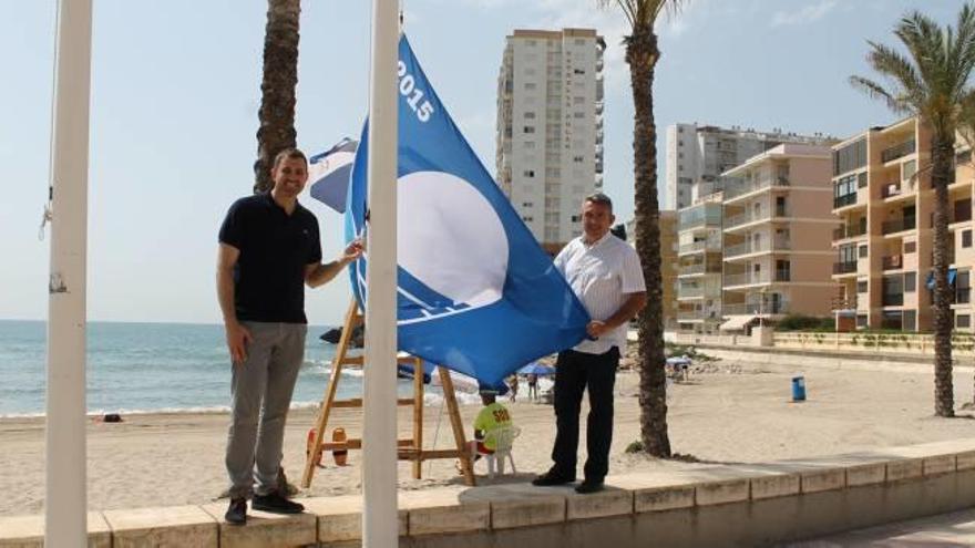 Seis playas revalidan la bandera azul