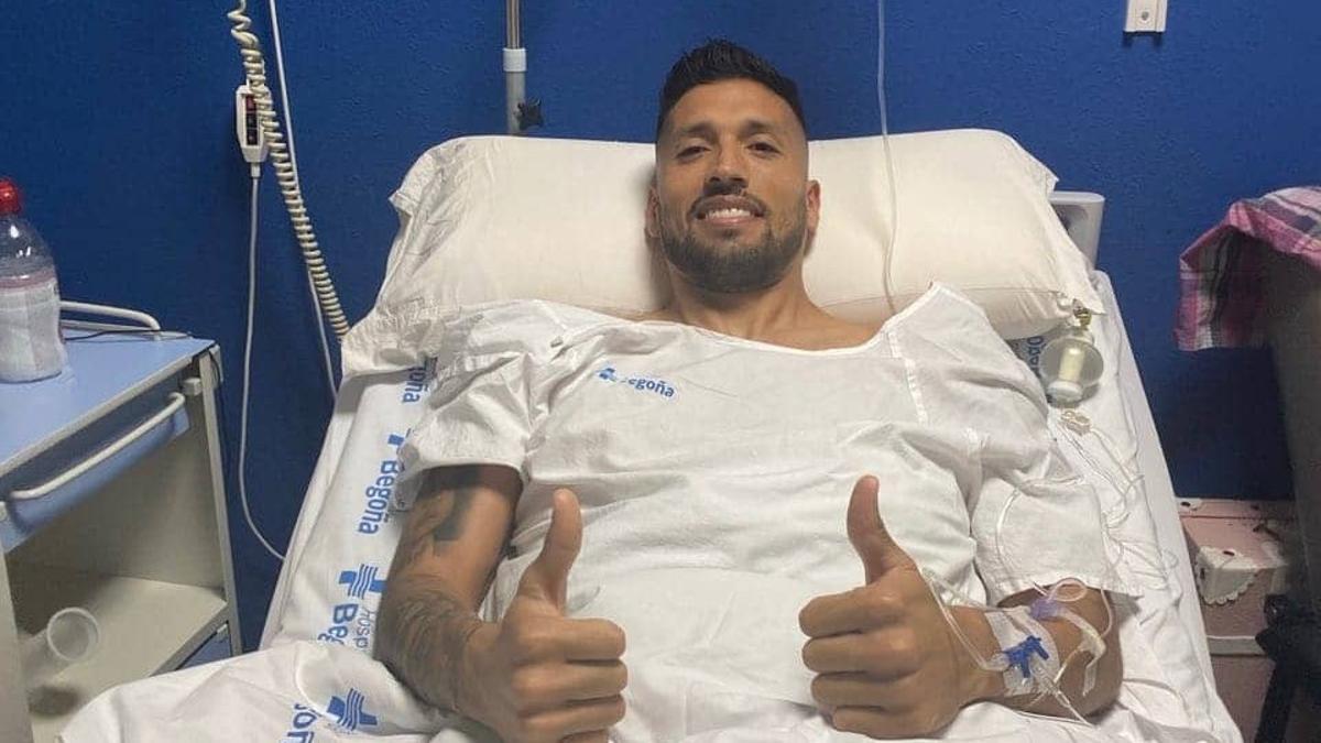 Ezequiel Garay recién operado de la rodilla