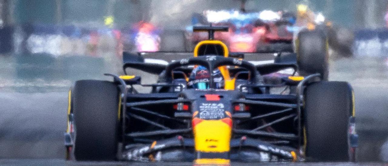 Verstappen se perpetúa en la pole en Miami