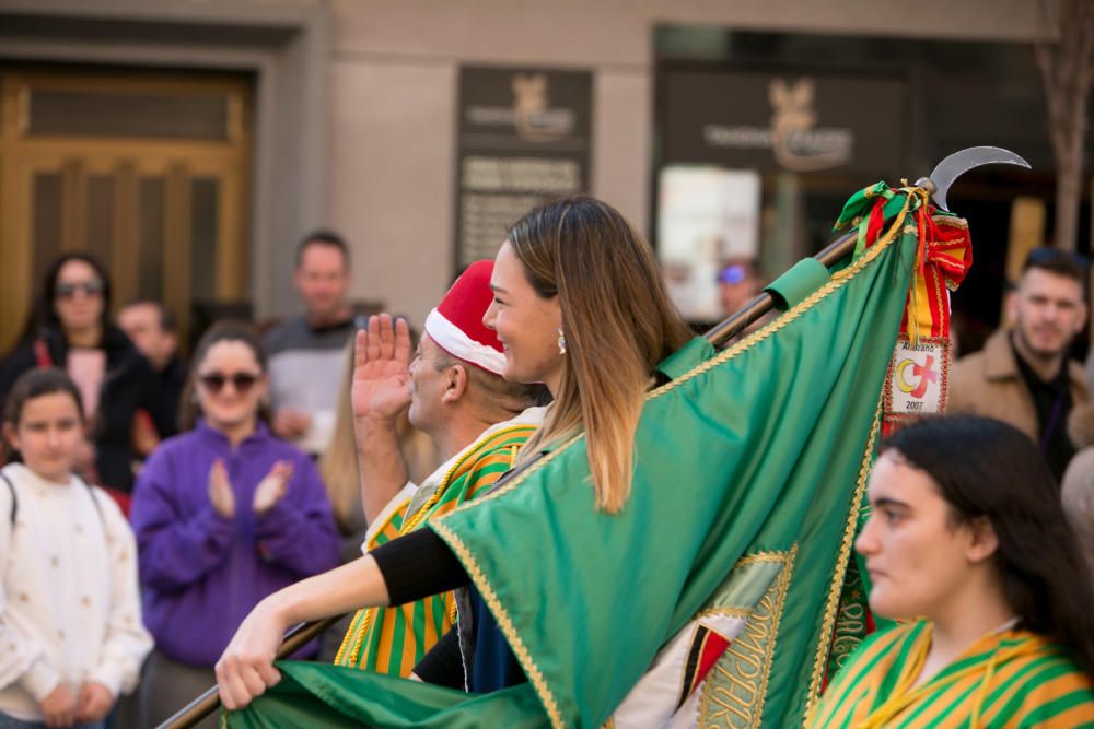 Los Moros y Cristianos de Altozano celebran su Mig Any