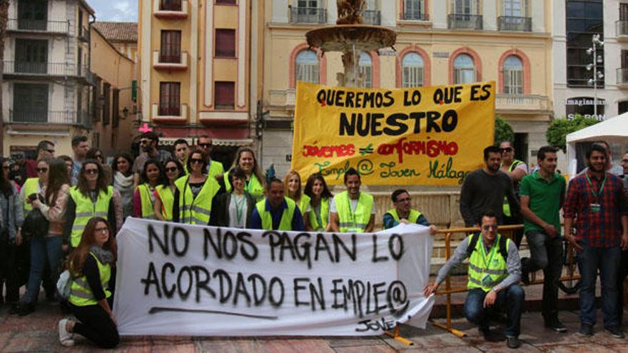 Protesta en las calles de Málaga por el plan de Empleo Joven