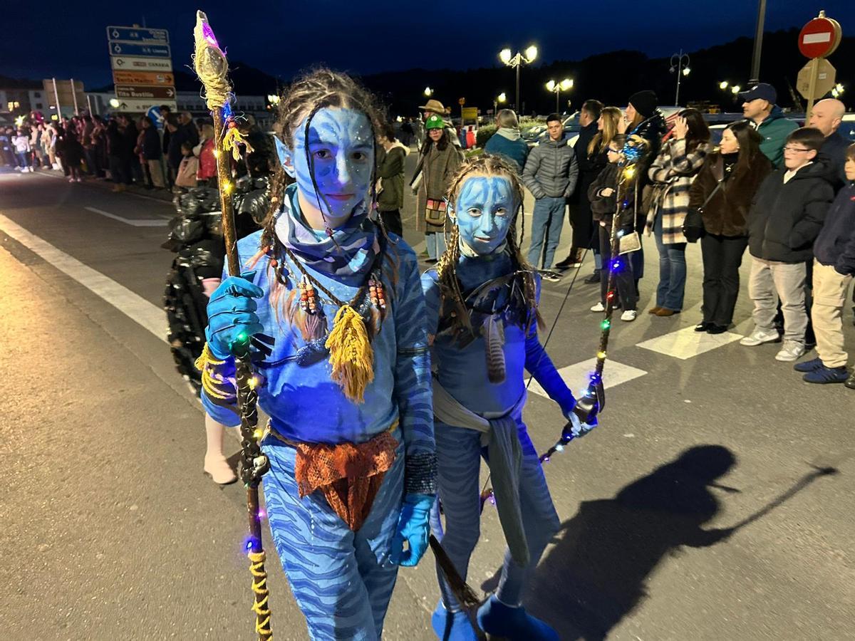 El Carnaval llena Ribadesella hasta los topes: las imágenes El Carnaval llena Ribadesella hasta los topes: las imágenes