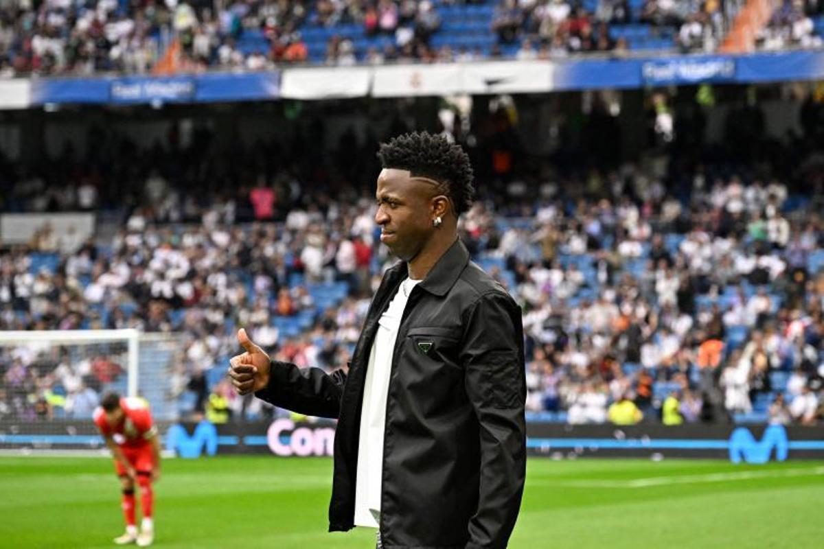 ¡'Basta ya'! El Bernabéu se vuelca con Vinícius Jr. ¡'Basta ya'! El Bernabéu se vuelca con Vinícius Jr.