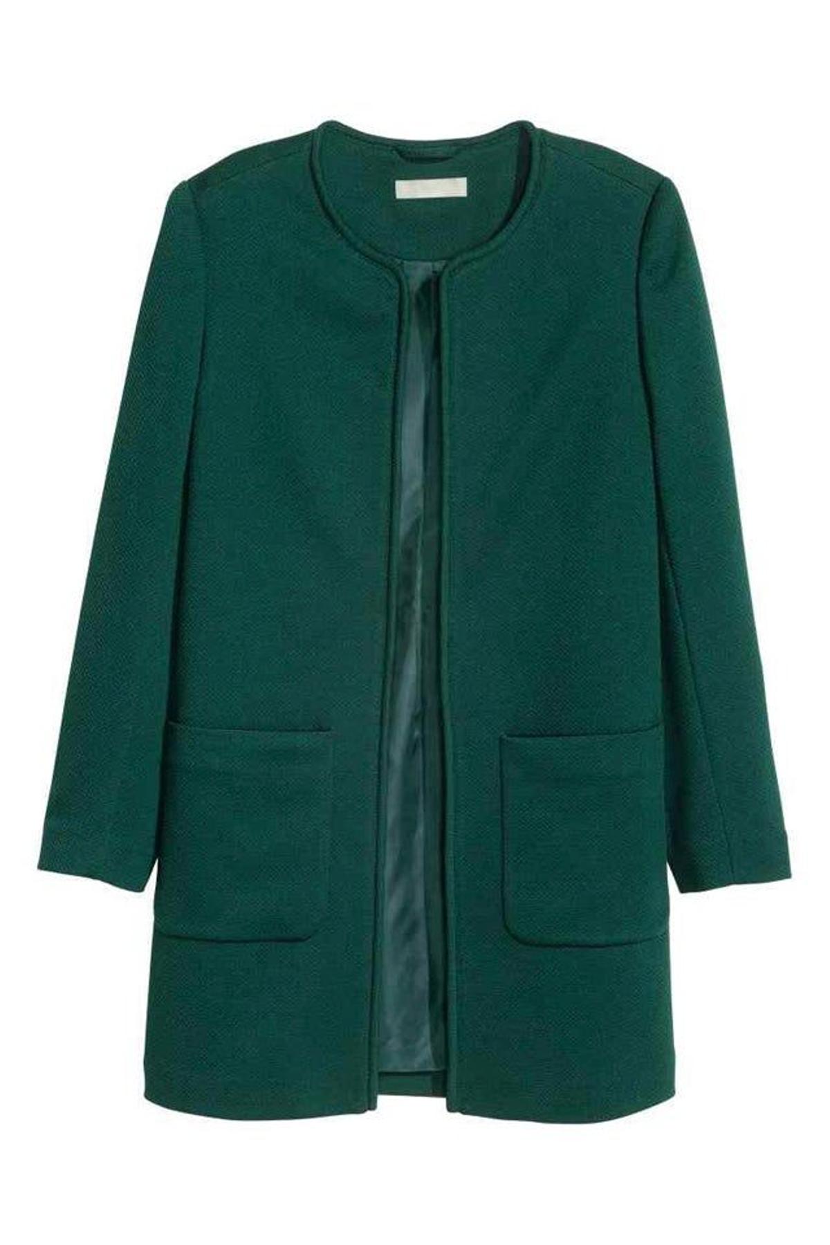 Abrigo verde de H&amp;M (Precio: 39,99 euros)