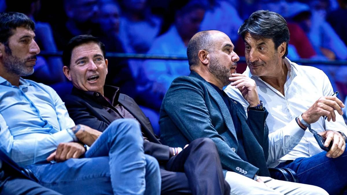Álex Mumbrú, Xavi Pascual, Chus Mateo y Jordi Villacampa no se perdieron el partido