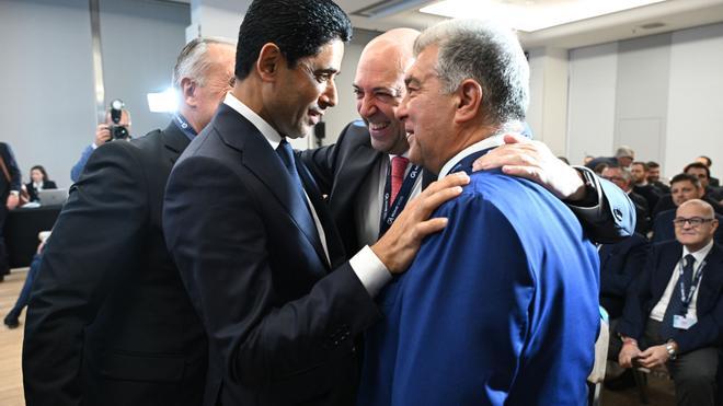 Nasser Al-khelaifi, prescidente de la EFC, junto a Joan Laporta, el impulsor del acuerdo