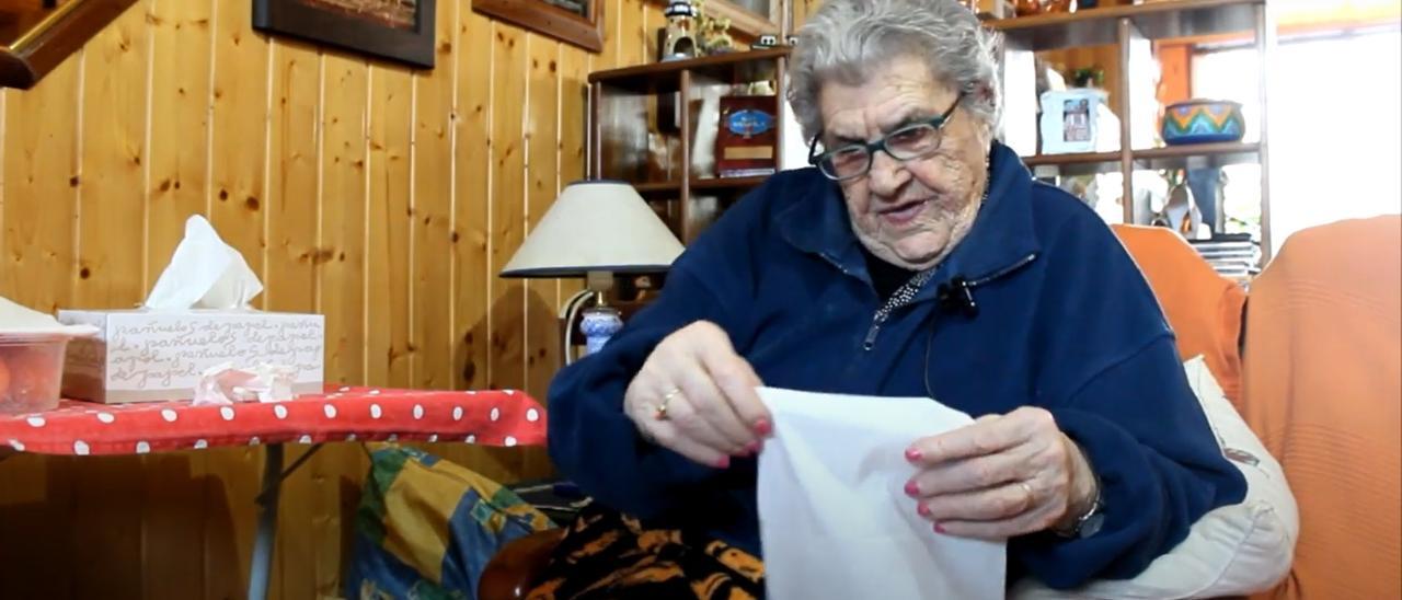 Carmen Rey Freijanes relata el episodio de la bandera en Ponte Sampaio.