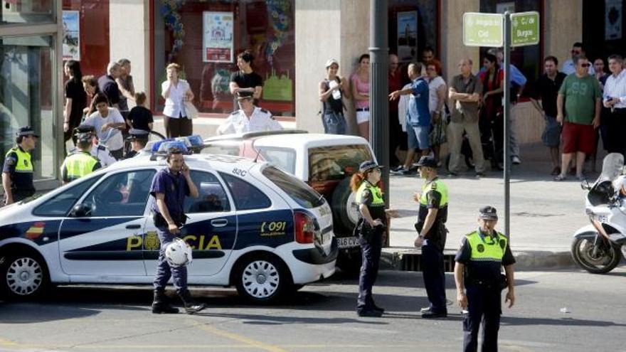 Huye de un atraco y atropella a un ciclista