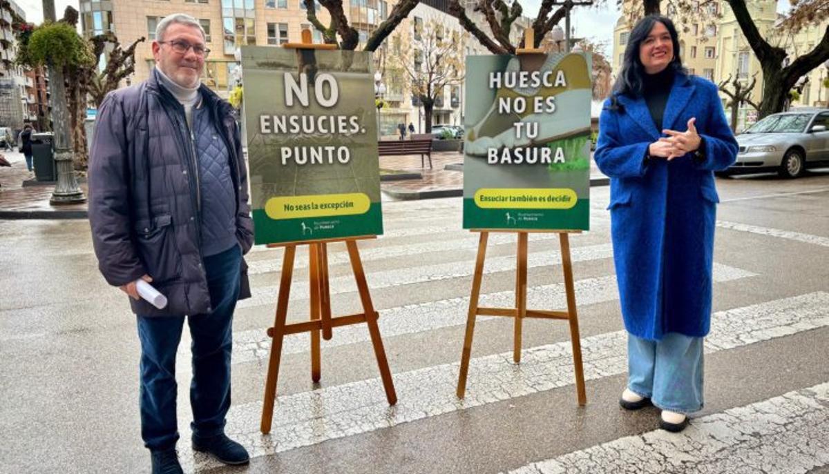 La alcadesa Orduna y el concejal Veintemilla.