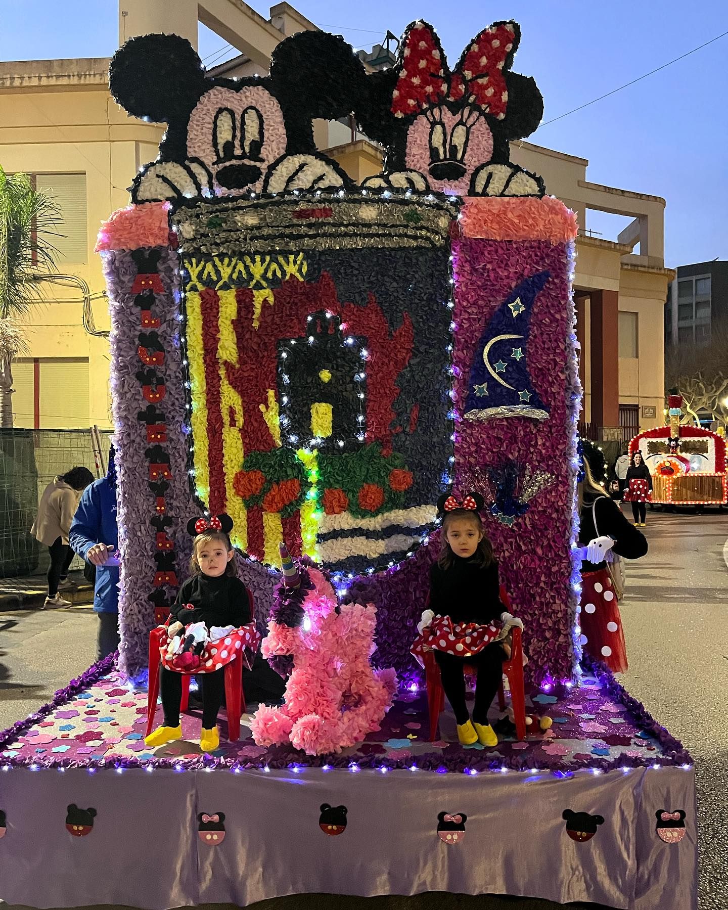 La Cavalcada de las Fallas de Gandia, en imágenes