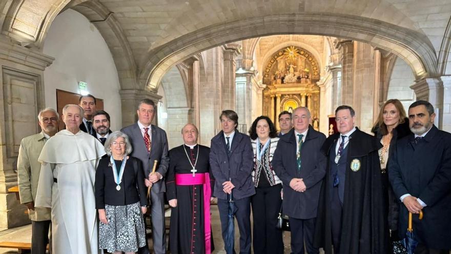 A Coruña renueva su homenaje a la Virgen del Rosario con la Función del Voto en la iglesia de Santo Domingo