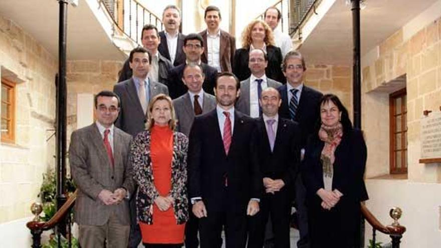 El Ejecutivo tras la reunión del Consell de Govern.