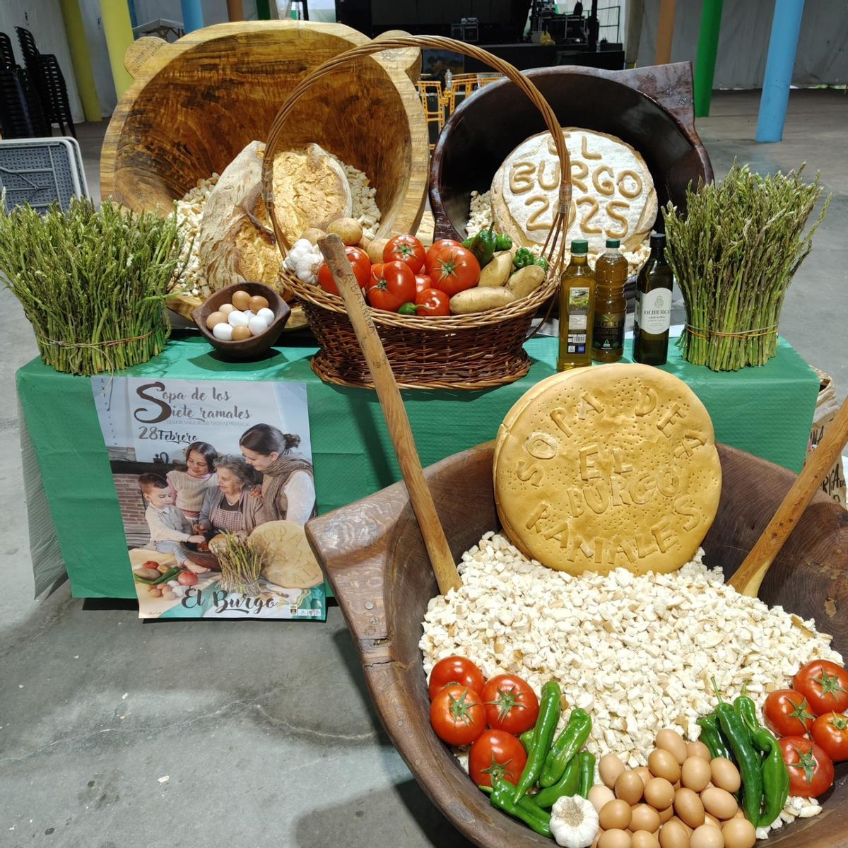 Fiesta de la ‘sopa de los siete ramales’ de El Burgo, en Málaga