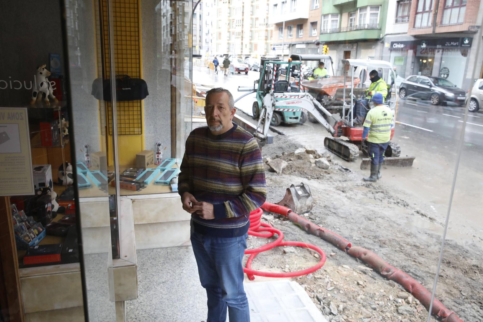 Los comerciantes celebran que "se nos escuche" antes de iniciar obras (en imágenes)