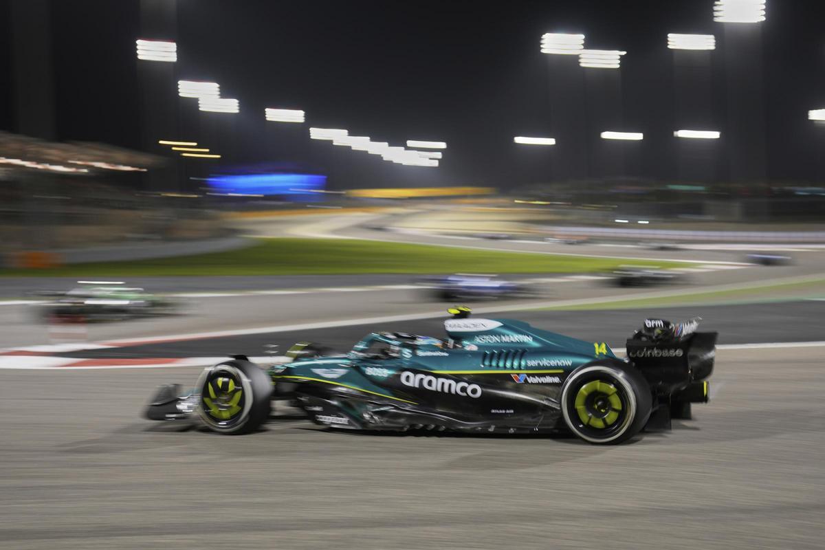 Baréin ha sido un Gran Premio desastroso para los intereses de Fernando Alonso y Aston Martin