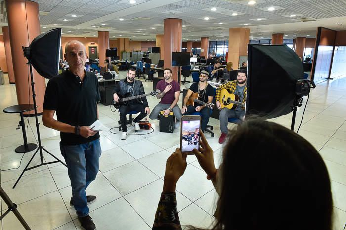 El grupo canario Efecto Pasillo en la redacción ...