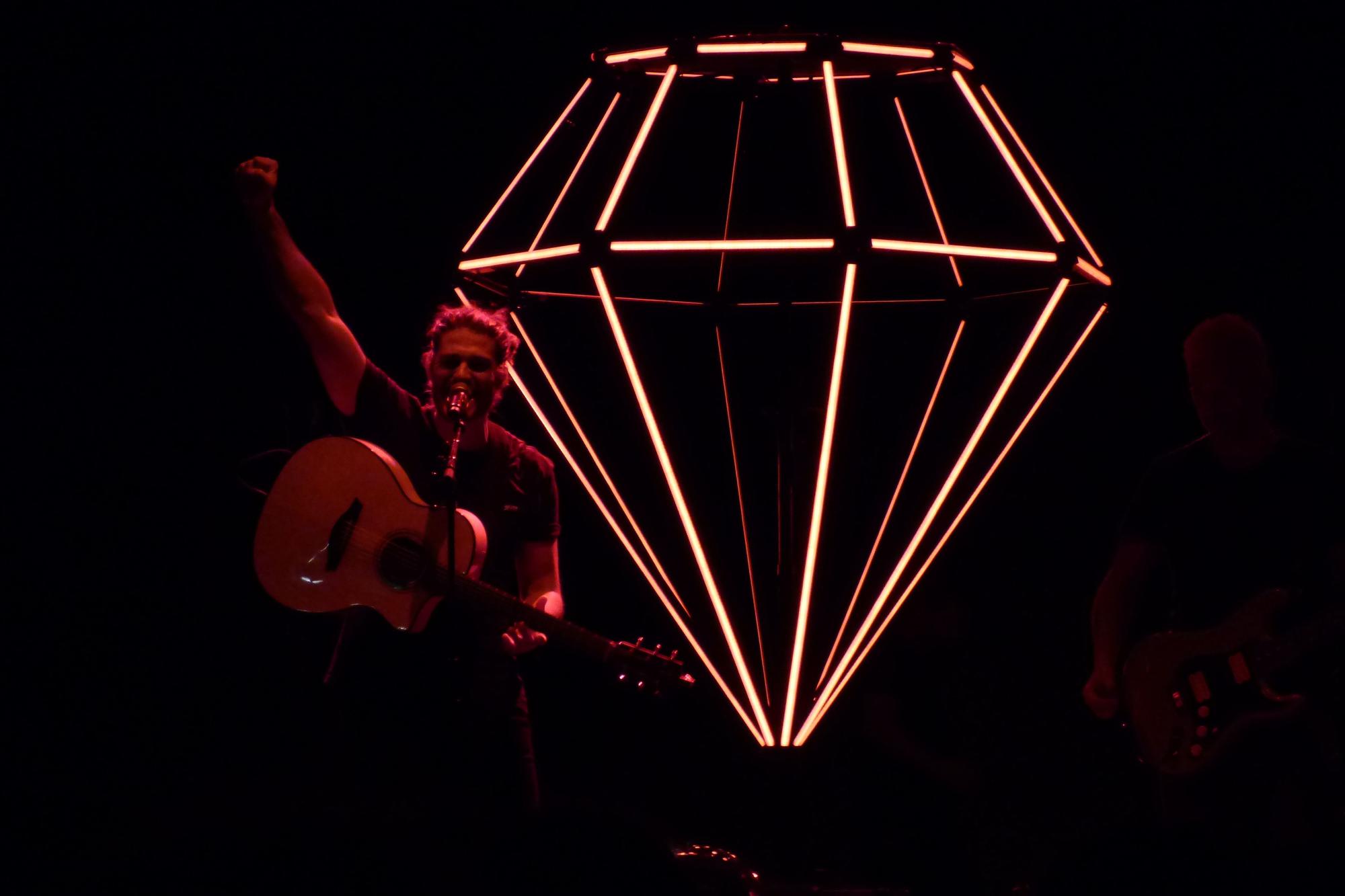 Els Catarres fan brillar els seus diamants al festival Portalblau