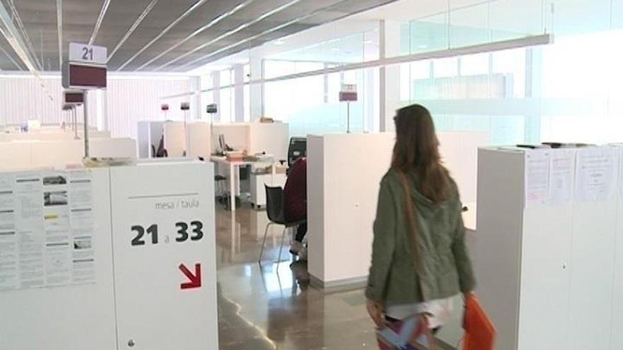 El mercado laboral crea más de 700 empleos en Castellón y el paro cae en septiembre en España