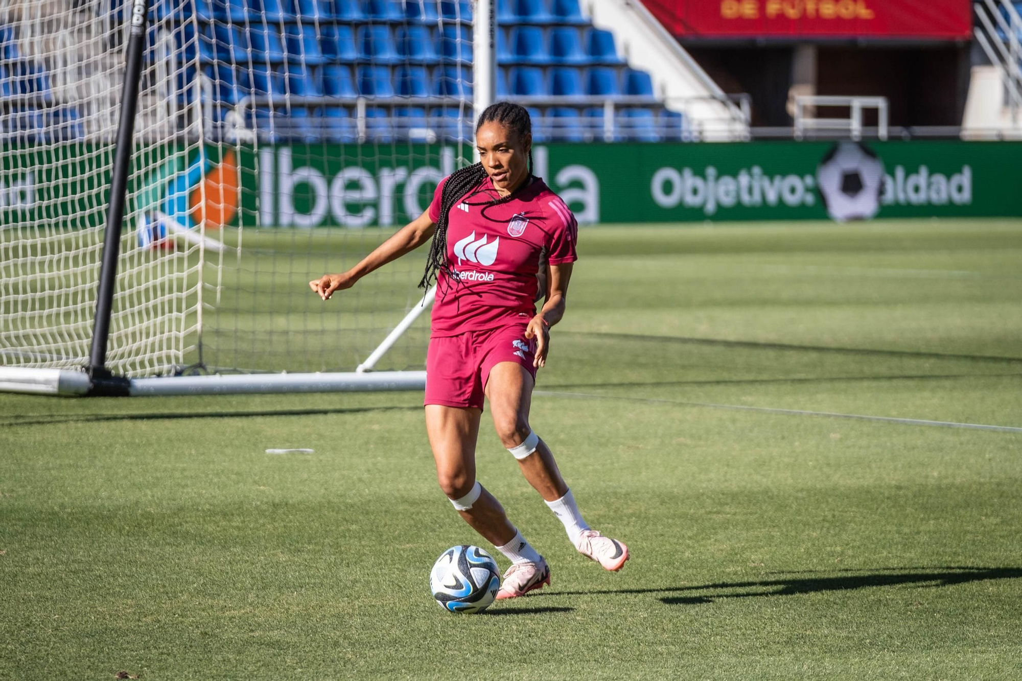 Training and press conference of the women's soccer team in Tenerife