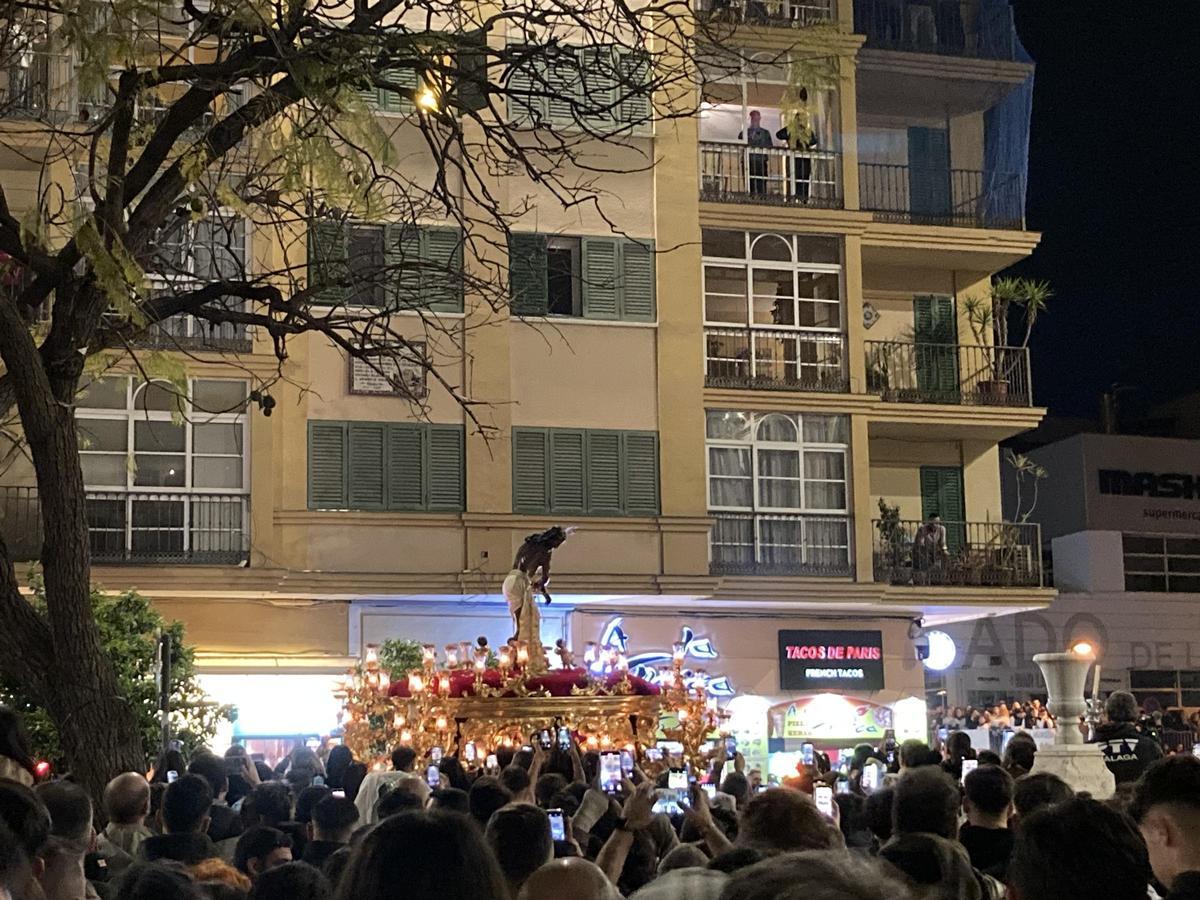 El Cristo de los Gitanos en la Plaza de la Merced