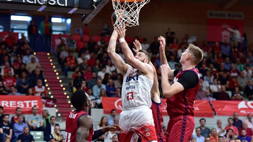 Imatges del partit de la Lliga Endesa entre l&#039;UCAM Múrcia i el Baxi Manresa