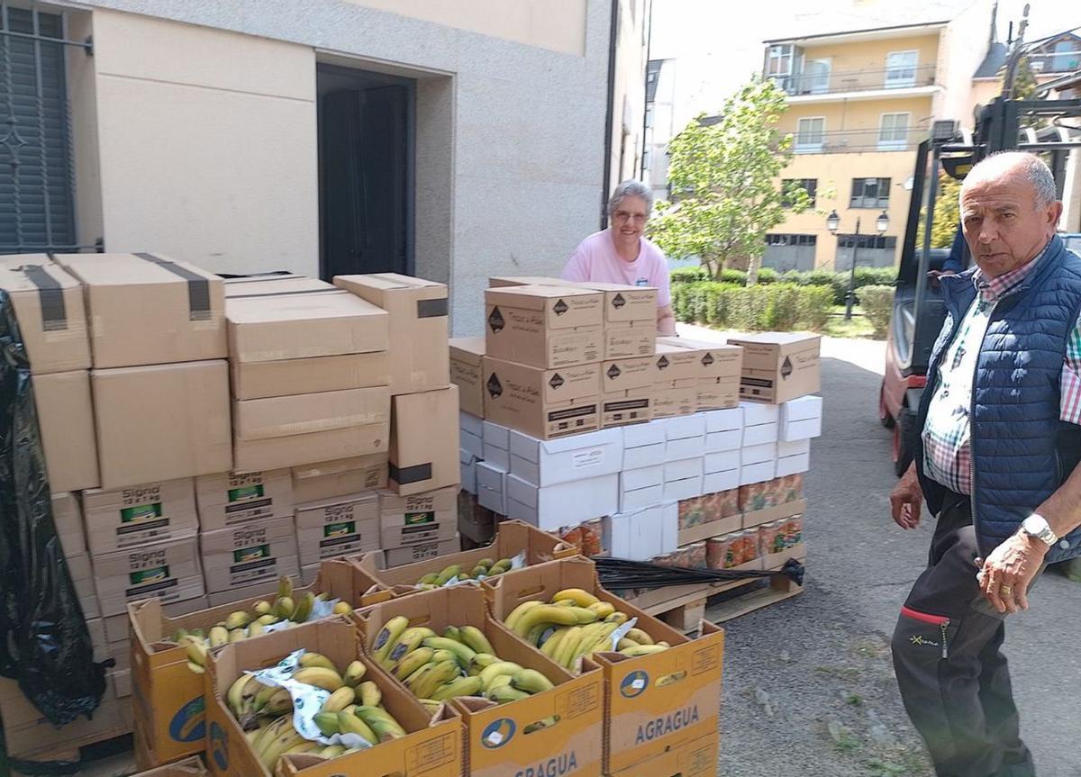 El Banco de Alimentos y el FEGA entregan 3.000 kilos de alimentos
