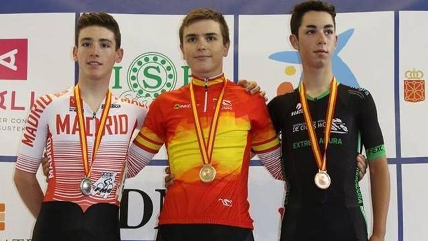 jorge gutiérrez, bronce en pista