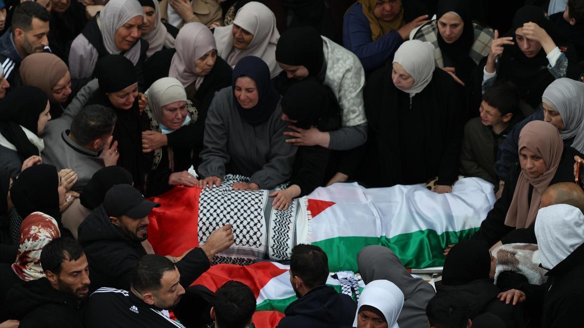 MUERTE FAMILIA PALESTINA | Soldados israelís matan a tiros a cuatro miembros de una familia palestina en Cisjordania