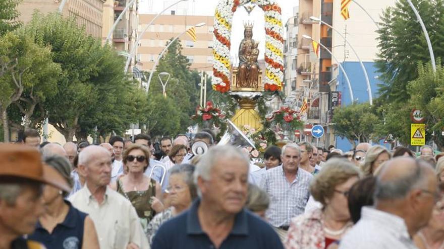 Los vila-realenses despiden 10 días de fiesta con la patrona en su ermita